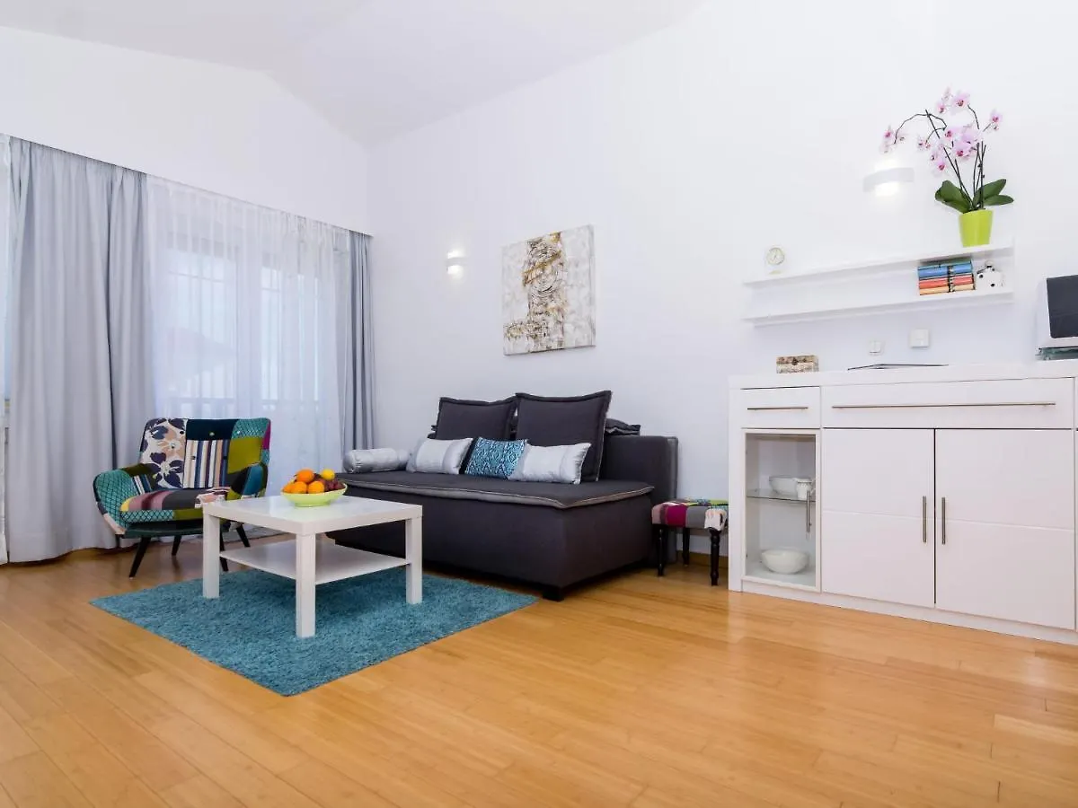 Apartment Villa Matana-1 By Interhome Trogir