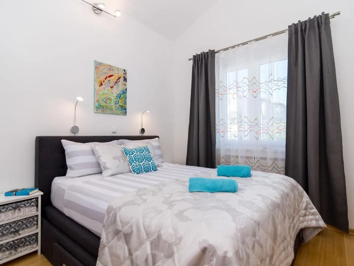 Apartment Villa Matana-1 By Interhome Trogir Croacia